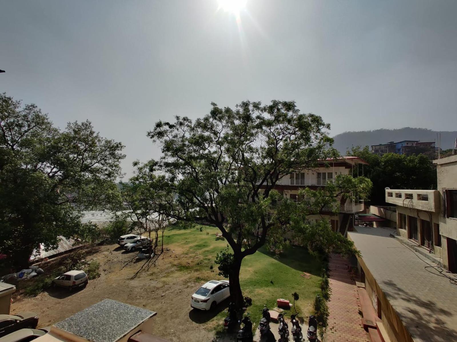 Devaaya Palace Rišikéš Exteriér fotografie